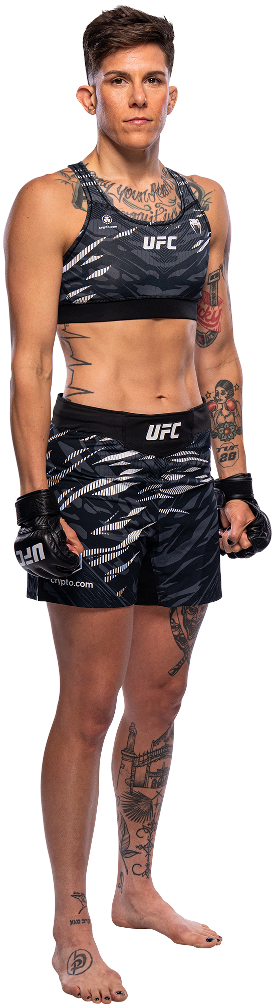Macy Chiasson full-body stance