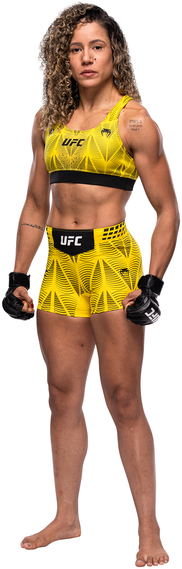 Jeisla Chaves full-body stance