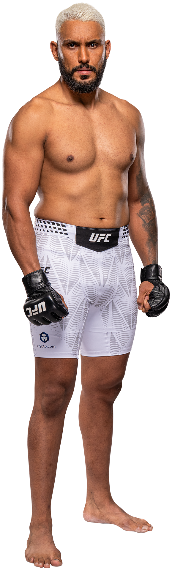 Ryan Gandra full-body stance